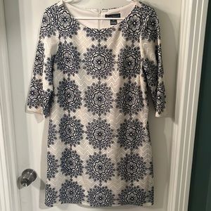 Jessica Howard White and Blue Patterned Dress